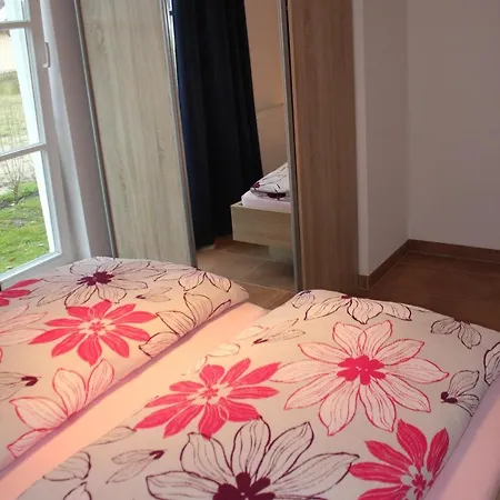 5*ferienwohnung Seeblick 2 Apartment
